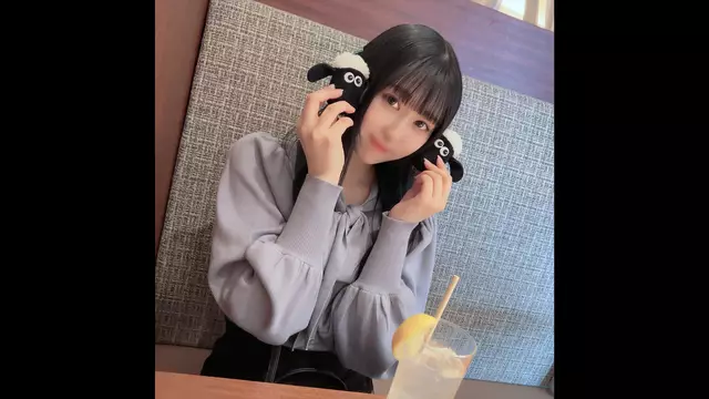 FC2PPV-4468044 Face revealed!! The way she looks up at men is so cute that she's totally knocked out!! A 21-year-old college student who is too obedient and defenseless is given a thing and absolutely obeyed and creampied without question!!