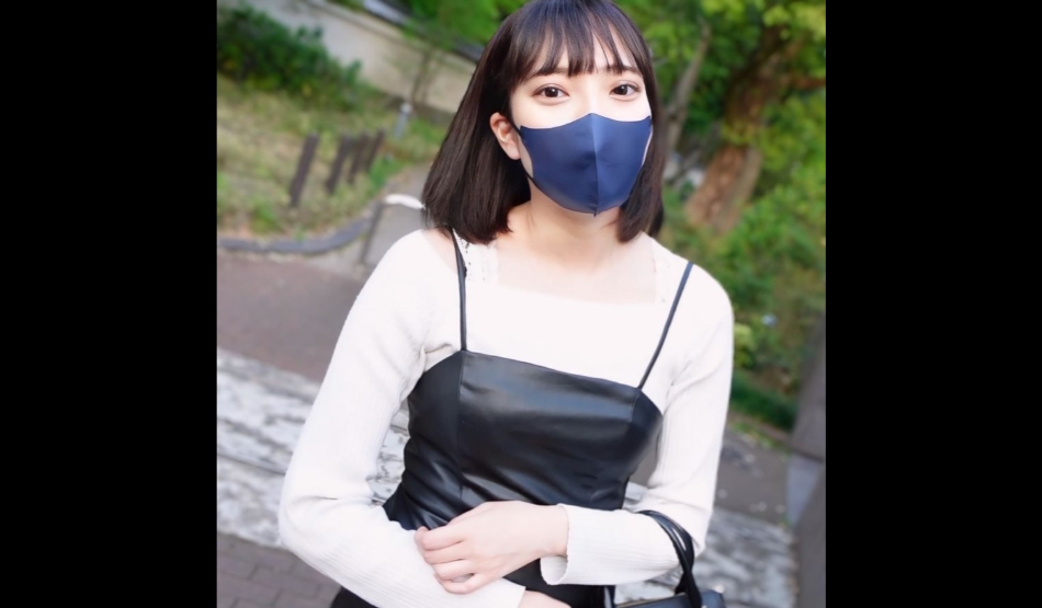 FC2PPV-4484174 "Full face…