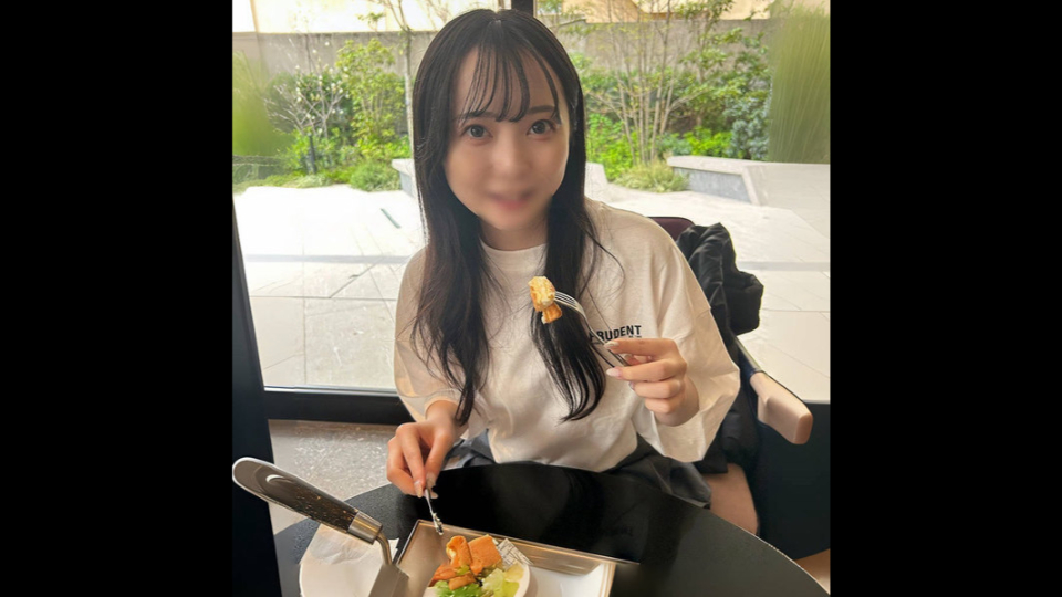 FC2PPV 4412295 [120] I fell in…