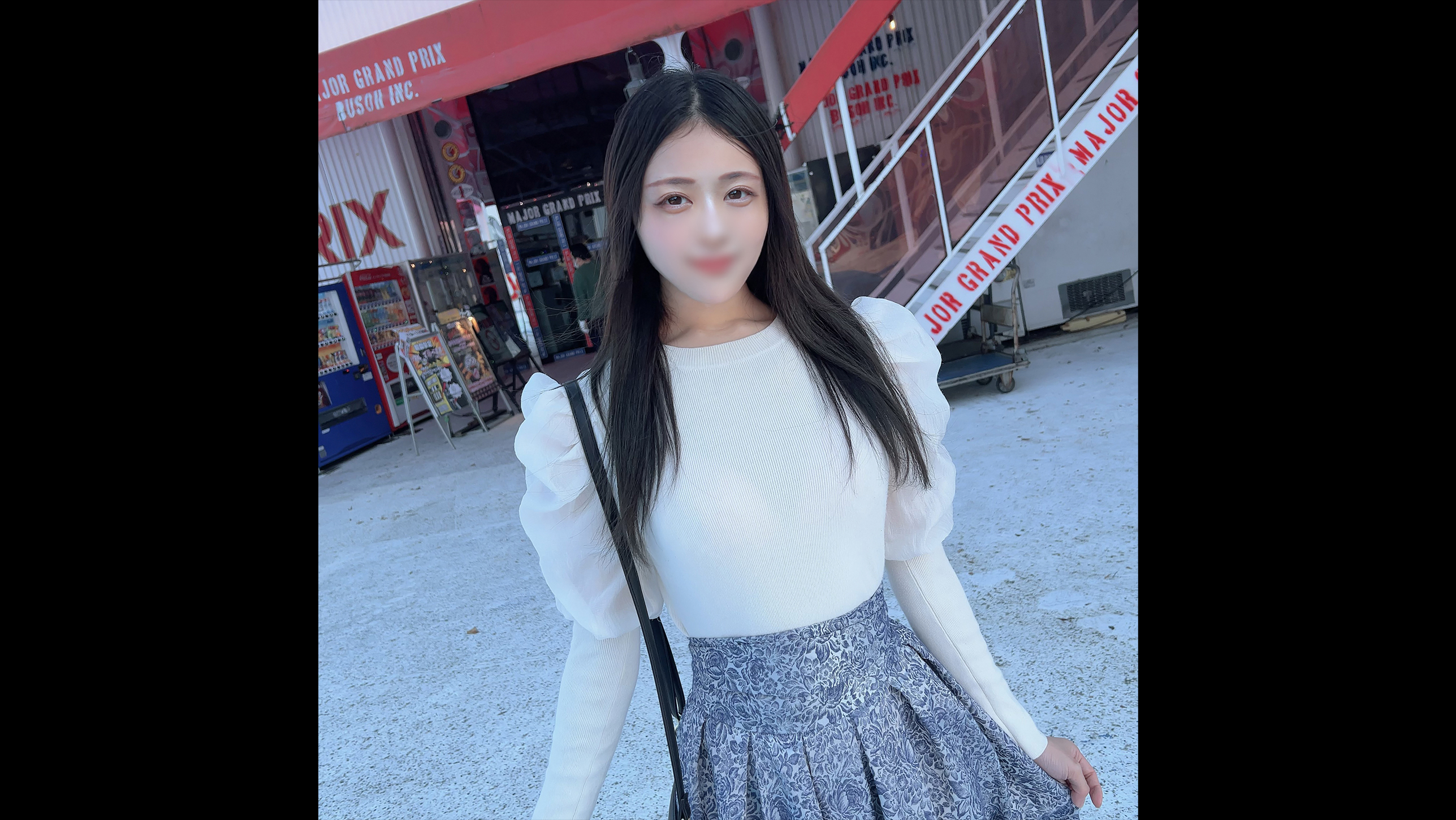 FC2PPV-4428530 Show your face!…