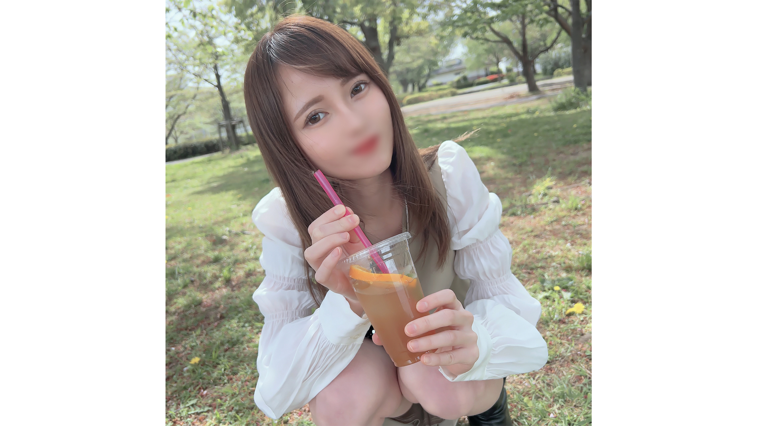 FC2PPV-4452689 First shooting/…