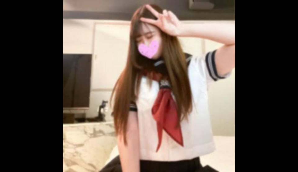 FC2PPV-4510615 [18-year-old st…