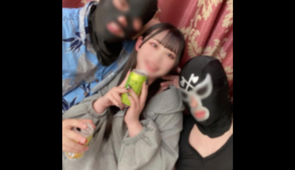 FC2PPV-4524304 [4 consecutive …