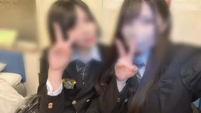 FC2PPV-4528988 If I can handle these two cute girls freely, I'll shut up and eat them all