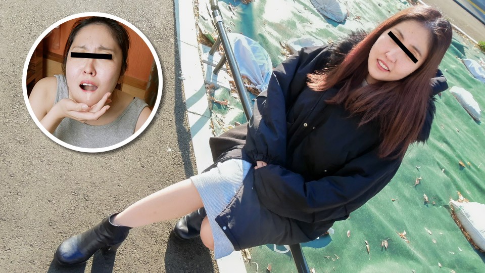 021126_100-PACO Gulping Housew…